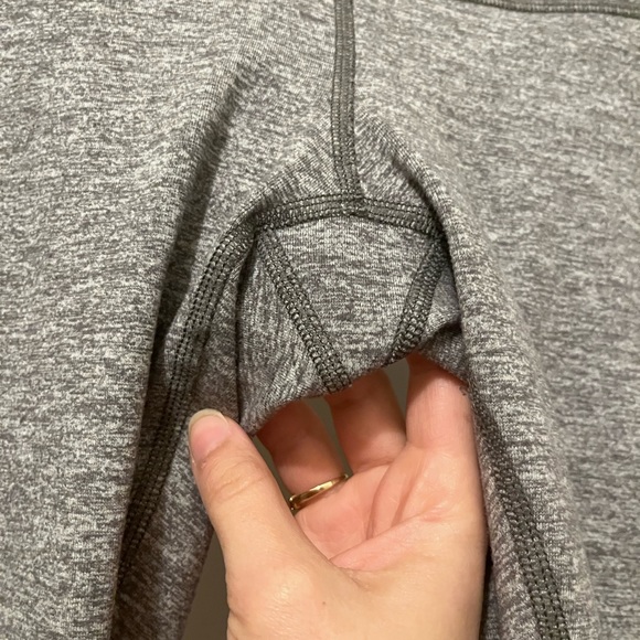 Lululemon cropped grey blend leggings - Picture 5 of 8